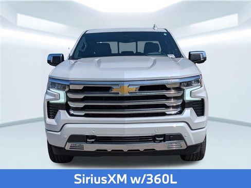 Used 2024 Chevrolet Silverado 1500 High Country w/ High Country Premium Package AWD/4WD image 11