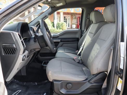 Used 2018 Ford F150 XLT w/ XTR Package image 17