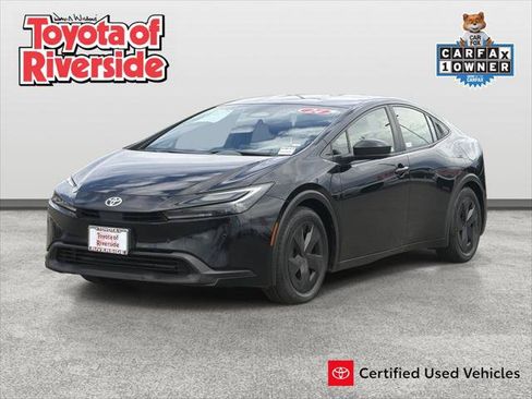 Certified 2024 Toyota Prius LE FWD image 1