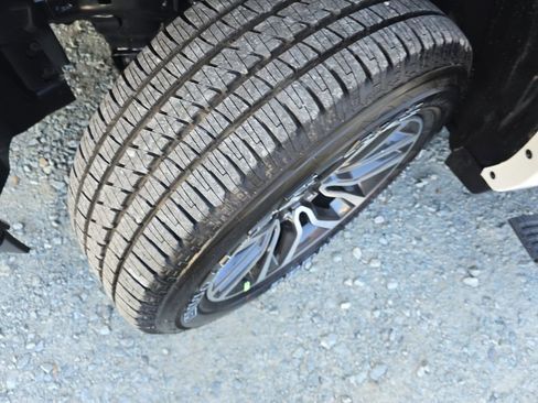 New 2026 RAM 1500 Limited image 33