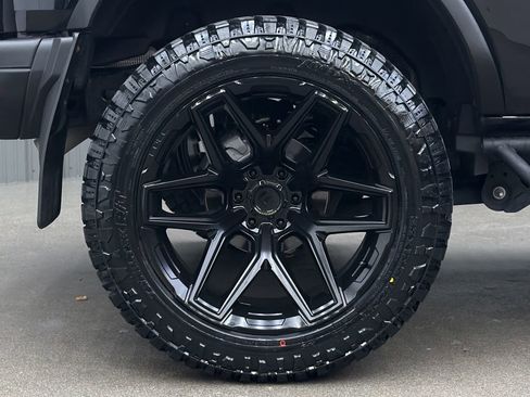 Used 2025 Ford Bronco Heritage Edition image 10