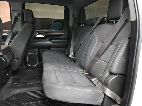 Used 2024 Chevrolet Silverado 2500 LT AWD/4WD image 15