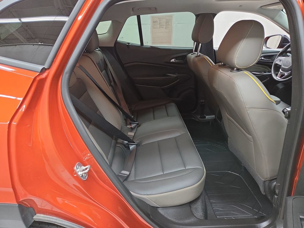 Certified 2024 Chevrolet Trax ACTIV w/ Sunroof Package FWD image 11