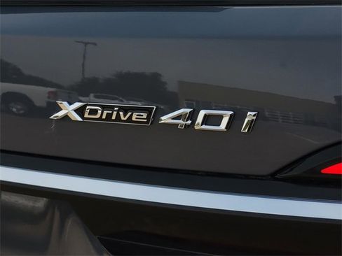 Used 2024 BMW X7 xDrive40i image 5