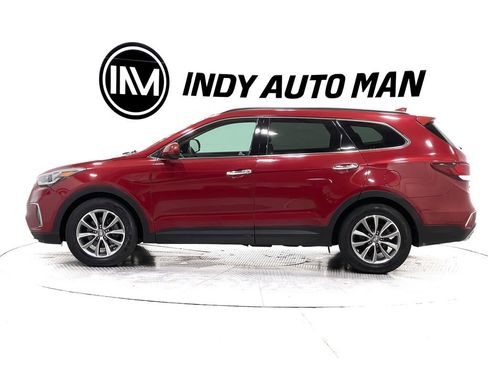 Used 2017 Hyundai Santa Fe SE image 6