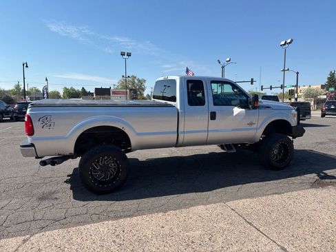 Used 2016 Ford F250 XLT AWD/4WD image 8