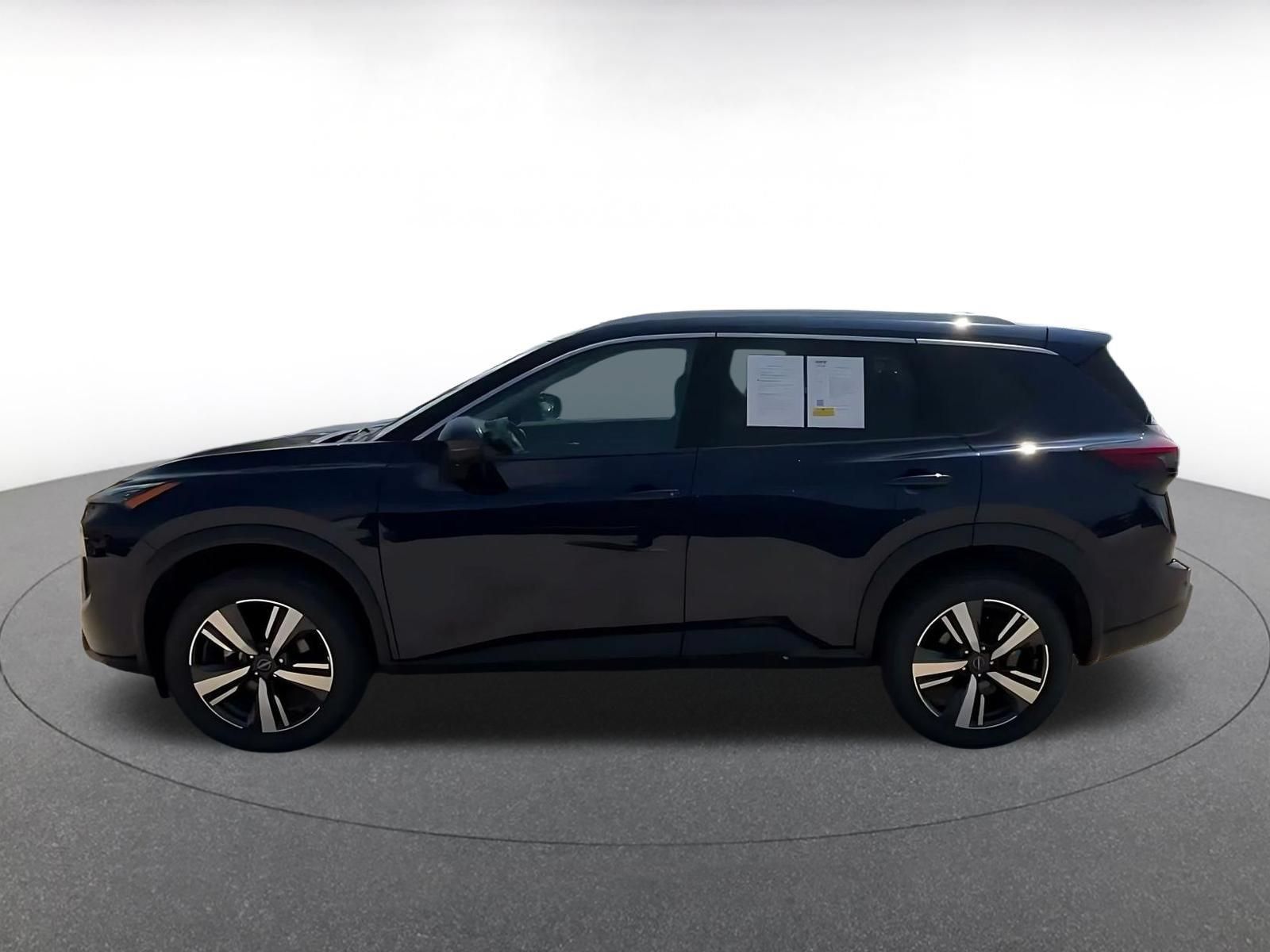 Used 2026 Nissan Rogue SL AWD/4WD image 8