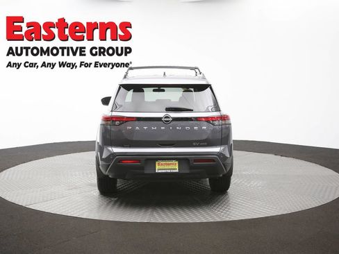 Used 2024 Nissan Pathfinder SV AWD/4WD image 35