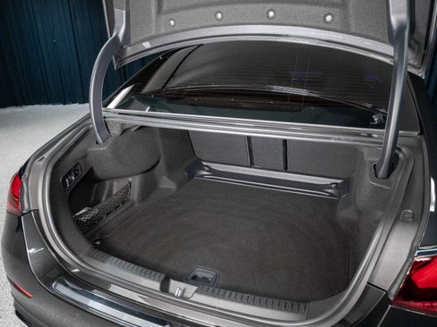 New 2026 Mercedes-Benz E 350 4MATIC Sedan image 6