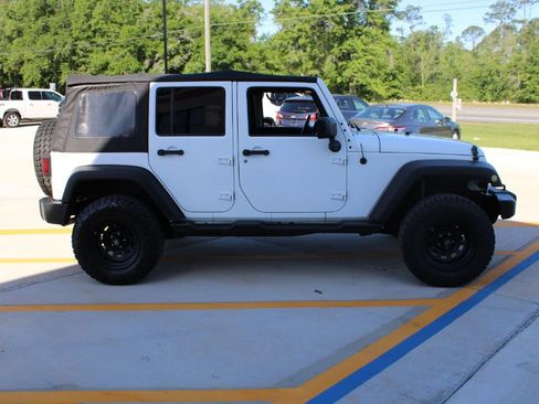 Used 2016 Jeep Wrangler Unlimited Sport w/ Quick Order Package 23S image 3