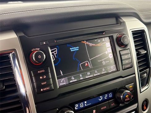 Used 2019 Nissan Titan PRO-4X image 13