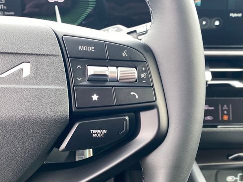 New 2026 Kia Sportage EX image 15