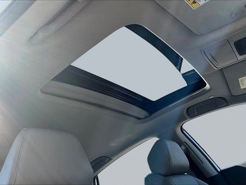 Certified 2025 Honda Accord Touring image 27
