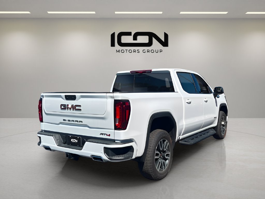 Used 2025 GMC Sierra 1500 AT4 w/ Technology Package AWD/4WD image 5
