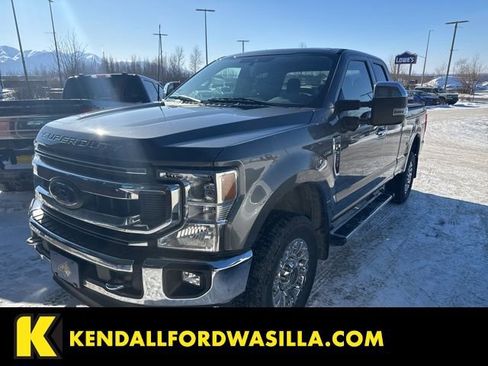 Used 2022 Ford F250 XLT w/ XLT Premium Package image 1