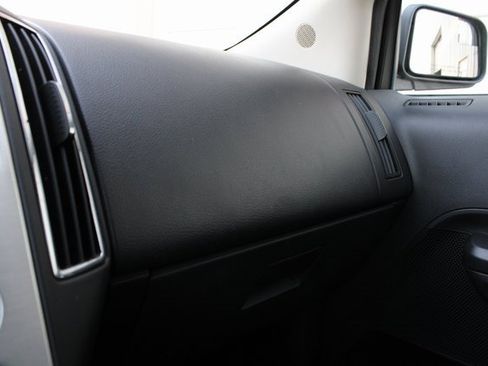 Used 2009 Ford Edge Limited image 4