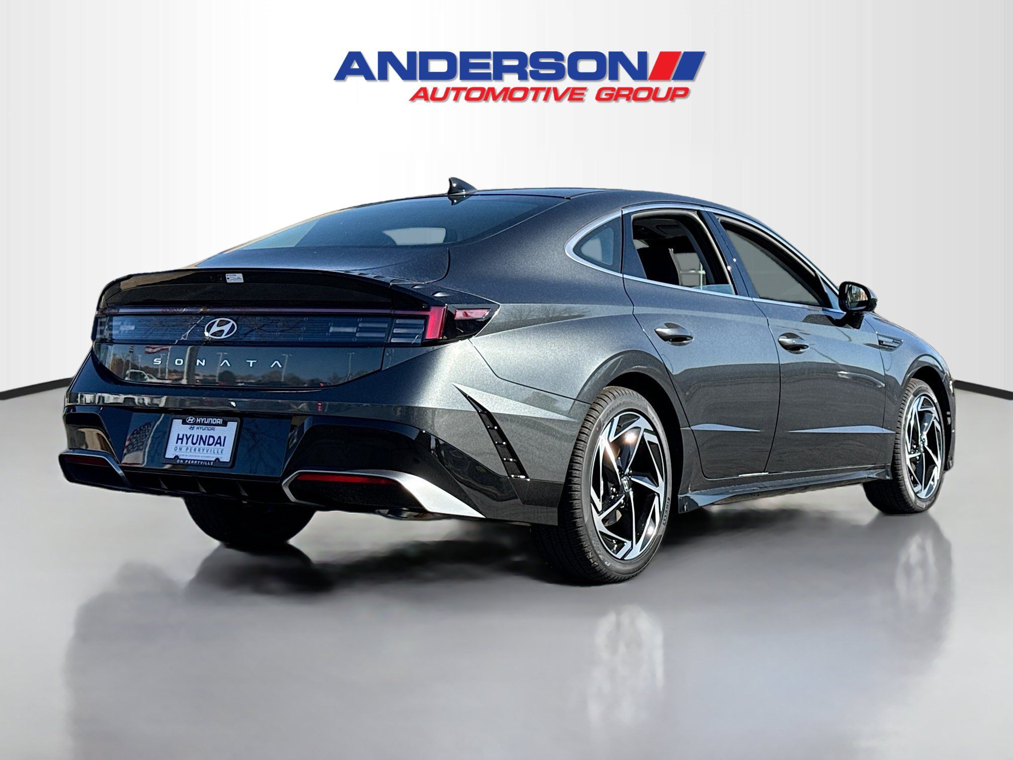 New 2026 Hyundai Sonata SEL FWD image 2