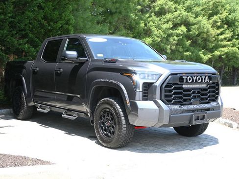 Used 2025 Toyota Tundra TRD Pro AWD/4WD image 9