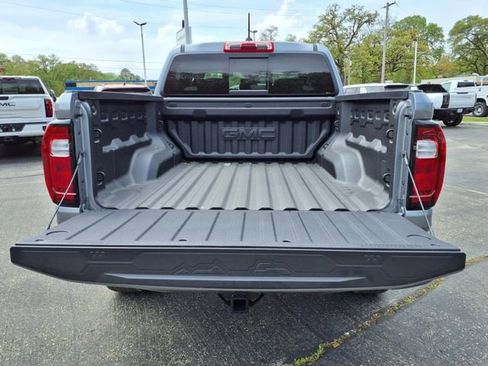 New 2025 GMC Canyon Elevation image 23
