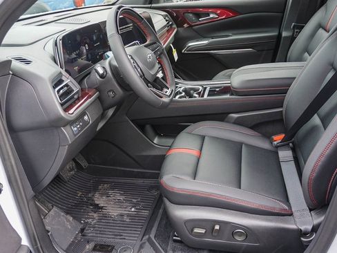 New 2026 Chevrolet Traverse RS image 17