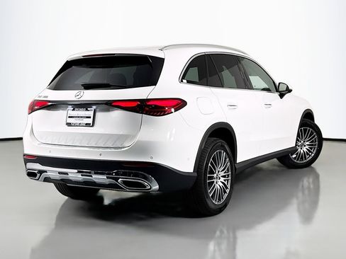New 2026 Mercedes-Benz GLC 300 image 11