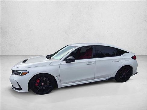 Used 2024 Honda Civic Type R image 4