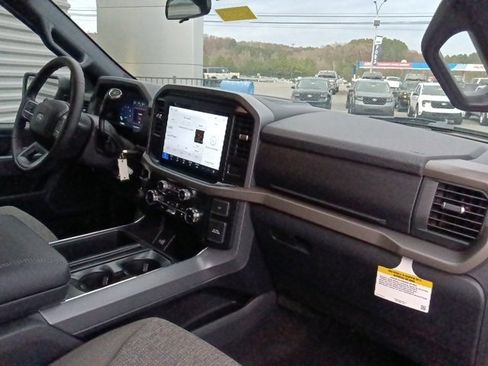 New 2025 Ford F150 XLT w/ Equipment Group 301A Standard image 29