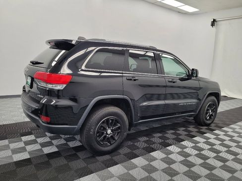 Used 2018 Jeep Grand Cherokee Laredo AWD/4WD image 10