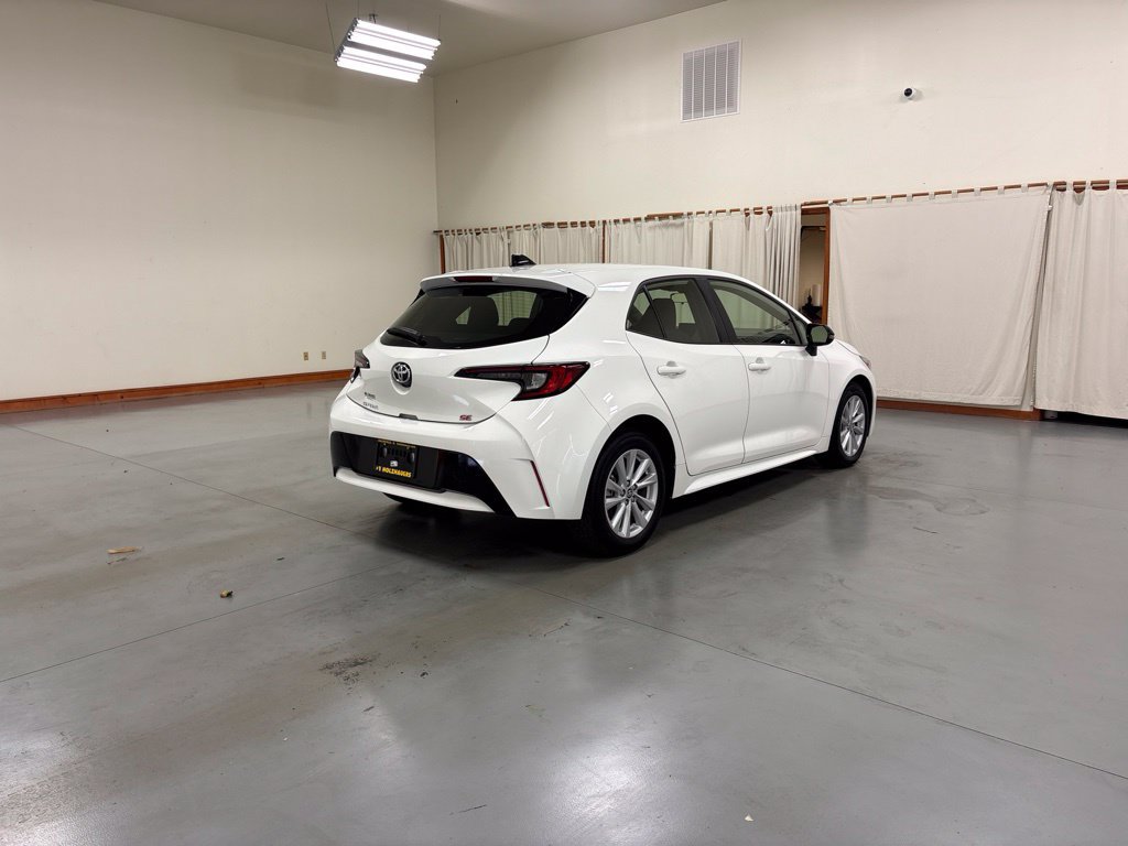 Used 2026 Toyota Corolla SE FWD image 8