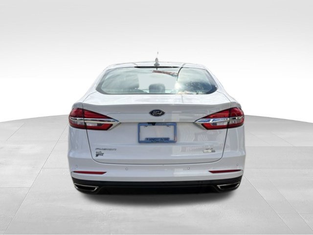Used 2020 Ford Fusion SE AWD/4WD image 4
