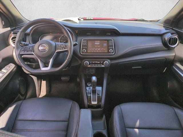Used 2019 Nissan Kicks SR w/ SR Premium Package FWD image 16