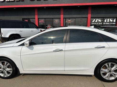 Used 2013 Hyundai Sonata Limited image 10