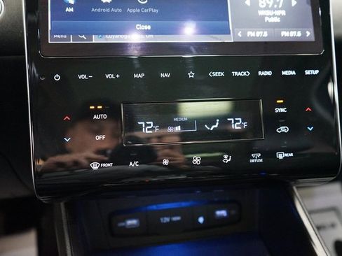 Used 2022 Hyundai Tucson Limited image 43