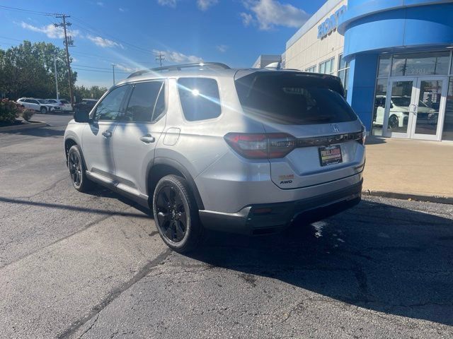 New 2026 Honda Pilot Black Edition image 8