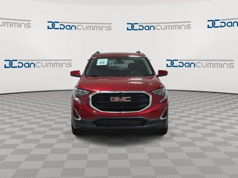 Used 2019 GMC Terrain SLE w/ Driver Convenience Package FWD image 3