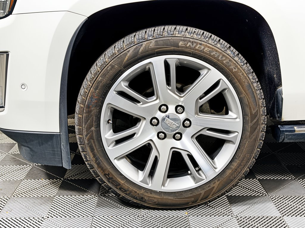 Used 2019 Cadillac Escalade ESV Premium Luxury AWD/4WD image 15