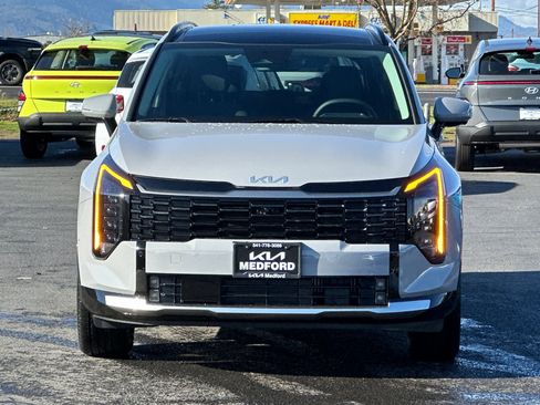 Certified 2026 Kia Sportage SX Prestige image 10