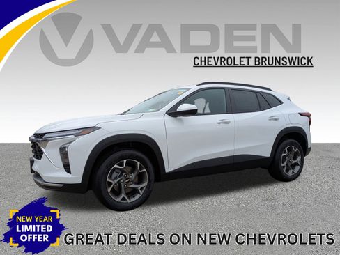 New 2026 Chevrolet Trax LT image 1