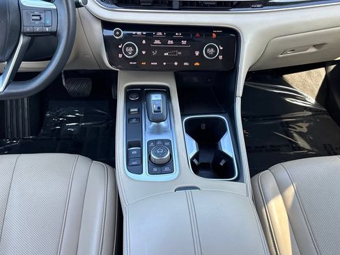 Used 2023 INFINITI QX60 Luxe w/ Cargo Package FWD image 16
