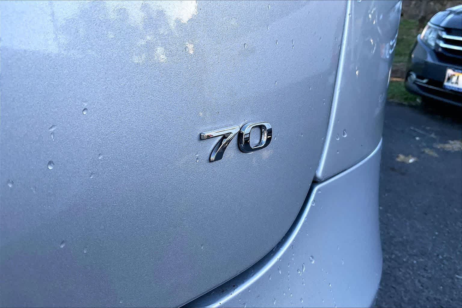 Used 2016 Tesla Model S 70 RWD image 7