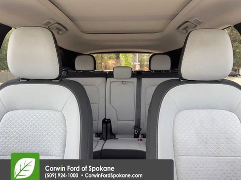 Used 2023 Ford Escape Active w/ Tech Pack #1 AWD/4WD image 37