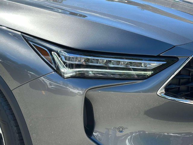 Certified 2024 Acura MDX w/ Technology Package AWD/4WD image 9