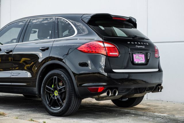 Used 2014 Porsche Cayenne S AWD/4WD image 41