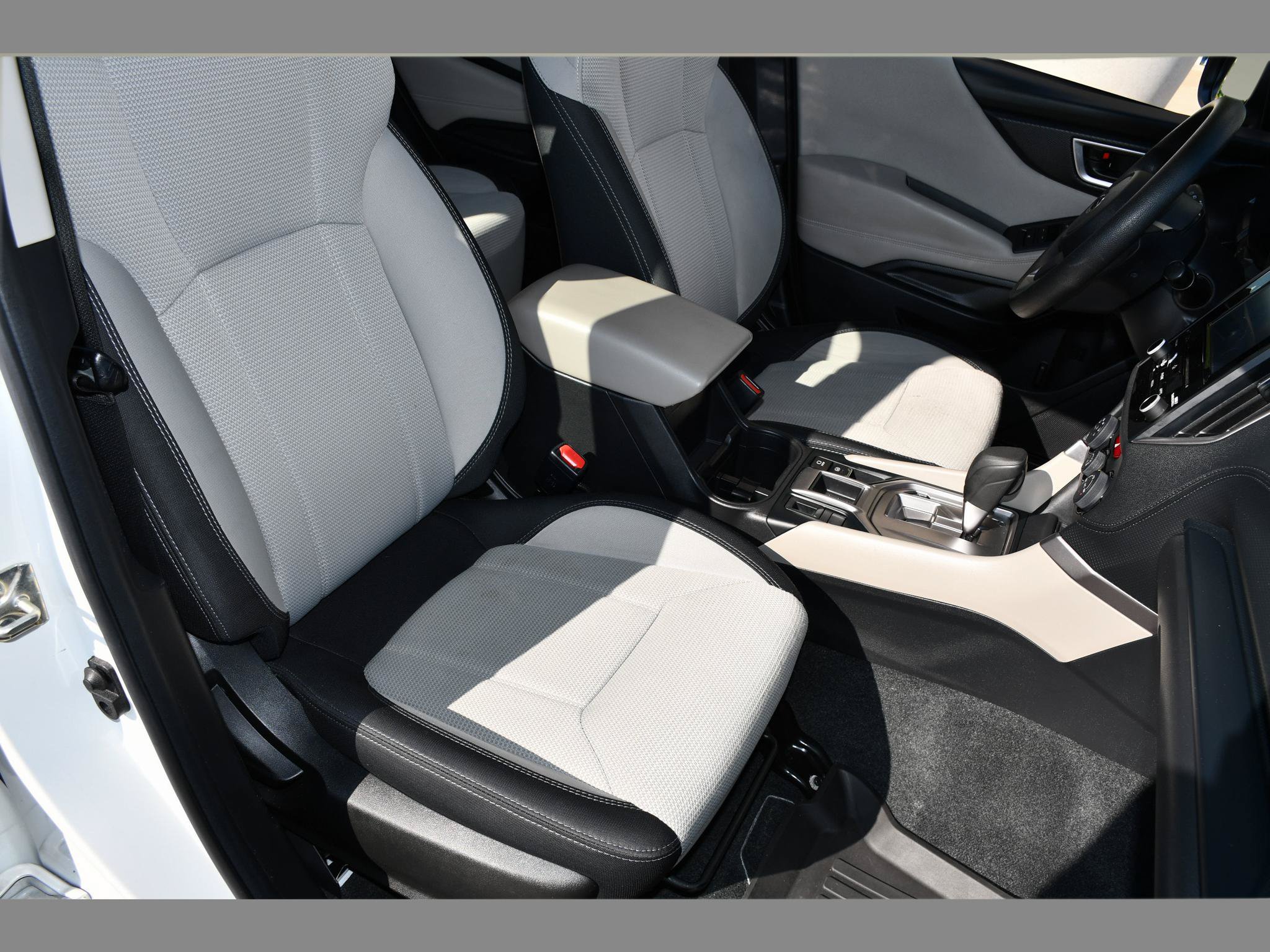 Used 2021 Subaru Forester AWD/4WD image 27