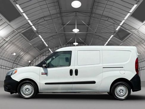 Used 2019 RAM ProMaster City Tradesman image 4