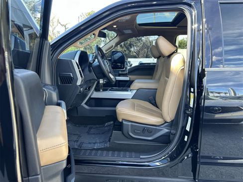 Used 2022 Ford F250 Lariat w/ Lariat Value Package image 2