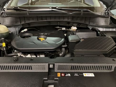 Used 2021 Hyundai Tucson SE image 93