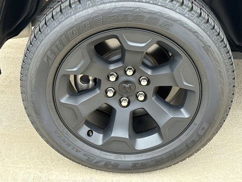 Used 2025 RAM 1500 Lone Star AWD/4WD image 10