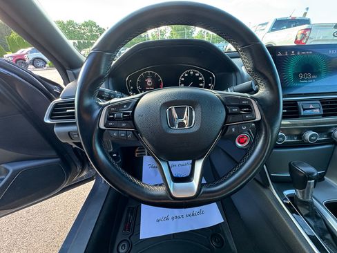 Used 2018 Honda Accord Sport image 28