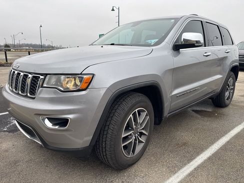 Used 2021 Jeep Grand Cherokee Limited image 3